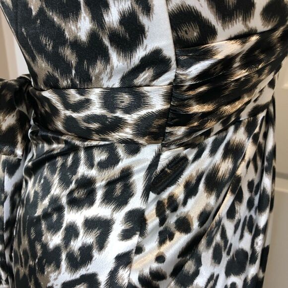 Tweeze Me strapless animal print dress w/ pockets - Picture 13 of 16